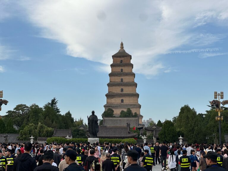 What is the best month to visit Xian?